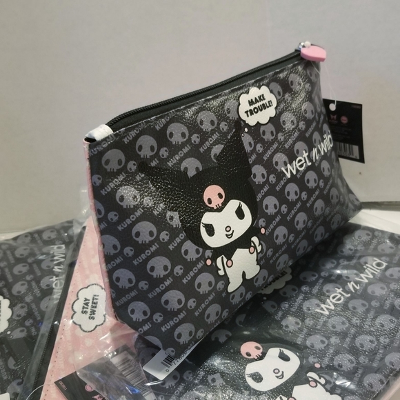 Final few♥️ Wet n Wild My Melody Cosmetic bag Kuromi Makeup - Picture 2 of 7